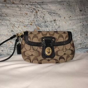 Tan coach wristlet with removable strap